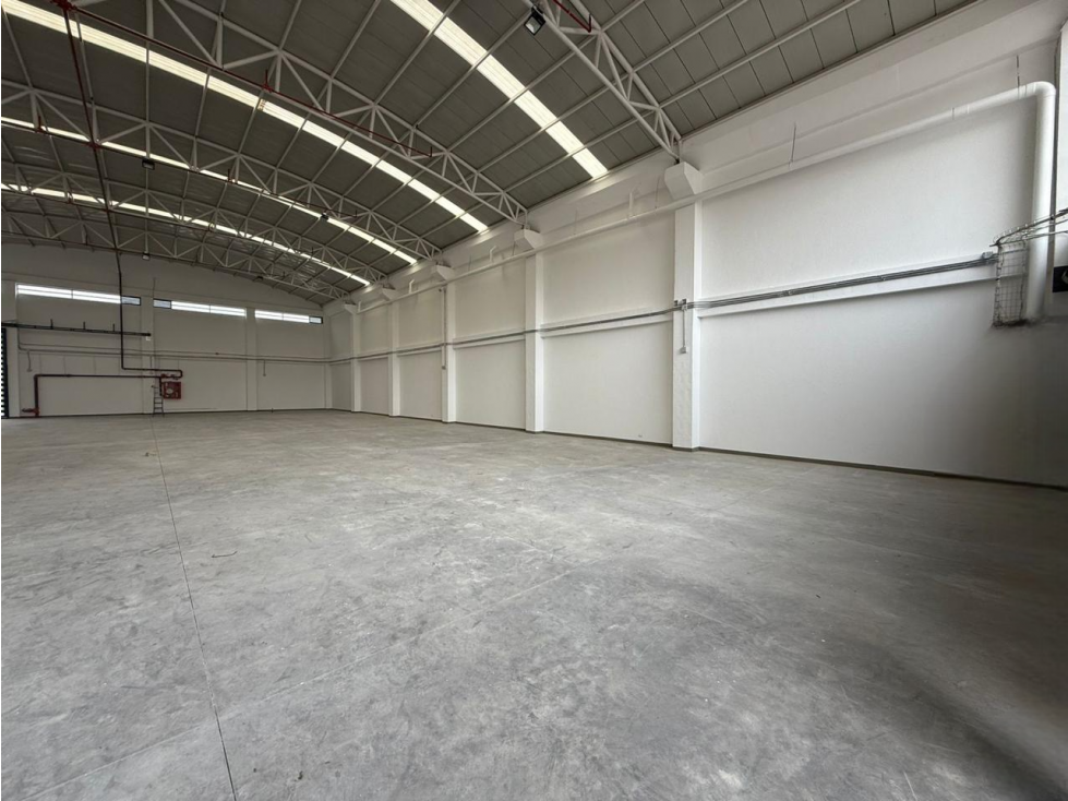 Bodega en Arriendo Tunja 720 m² con doble altura y mezanine - 6
