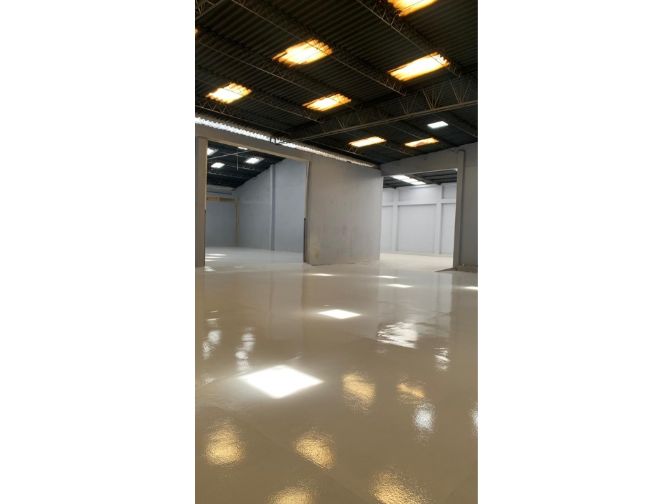 EXCELENTE BODEGA EN ARRIENDO | TUNJA - 4