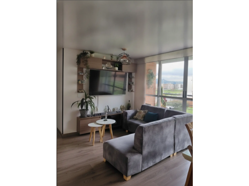 Venta Apartamento Zipaquirá la Quinta con 2 parqueaderos 86 metros