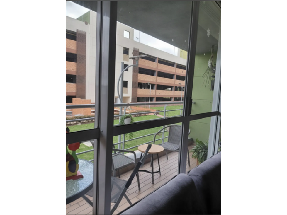 Venta Apartamento Zipaquirá la Quinta con 2 parqueaderos 86 metros — foto 2