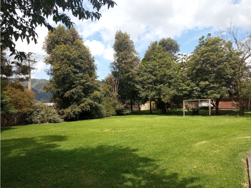 TERRENO EN VENTA EL GUAYMARAL