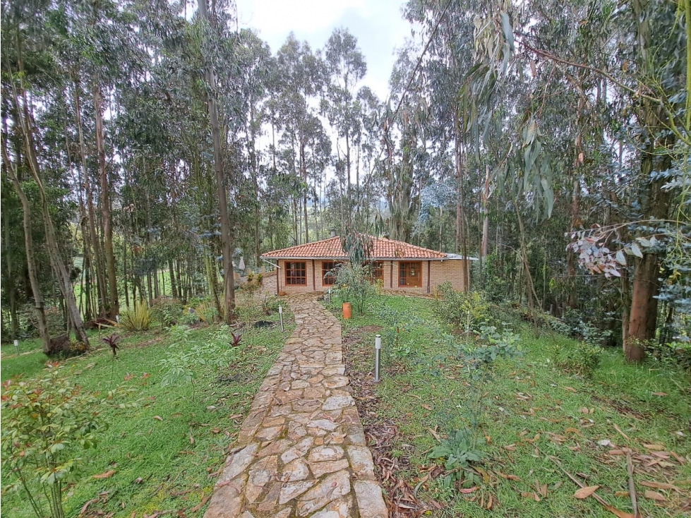 CASA CHALET EN VENTA - COGUA - 1