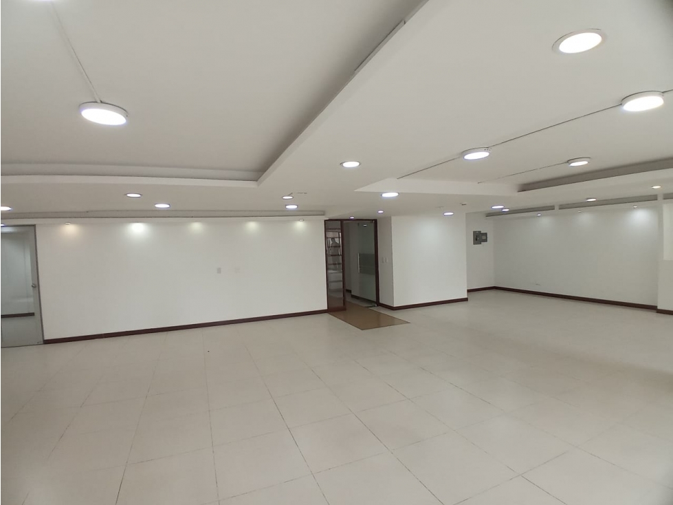 EDIFICIO EN VENTA BARRIO LA PORCIUNCULA — foto 2