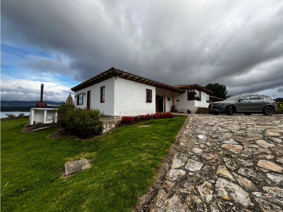 Casa en venta GUATAVITA - 1