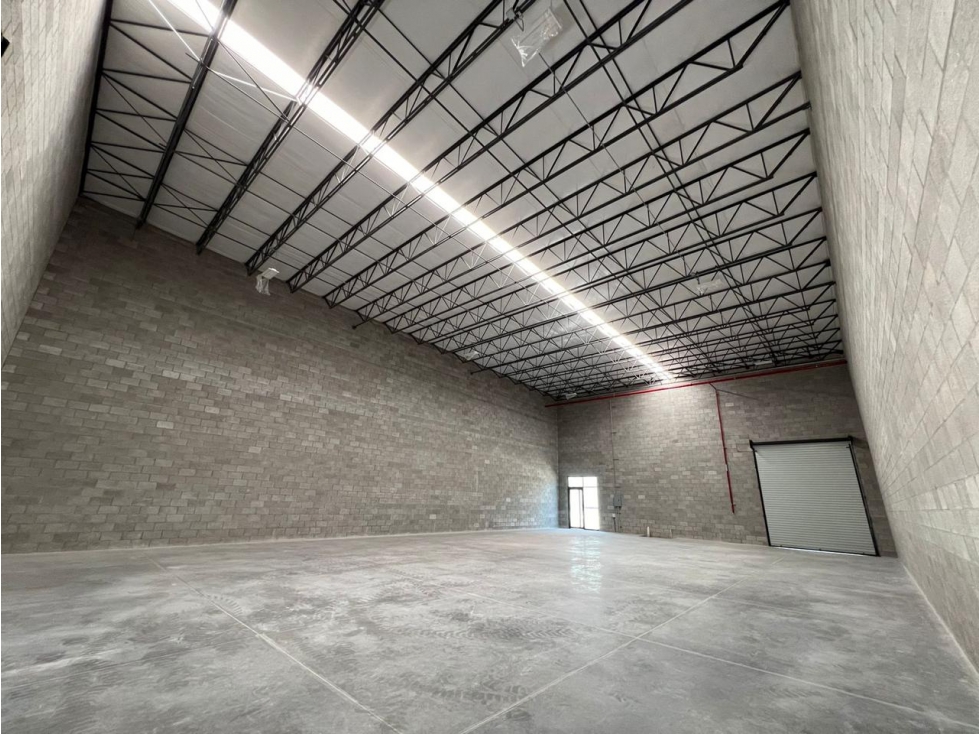BODEGA EN RENTA 360 M2 EN PARQUE INDUSTRIAL RIO BRAVO ANDEN COMPARTIDO — foto 2