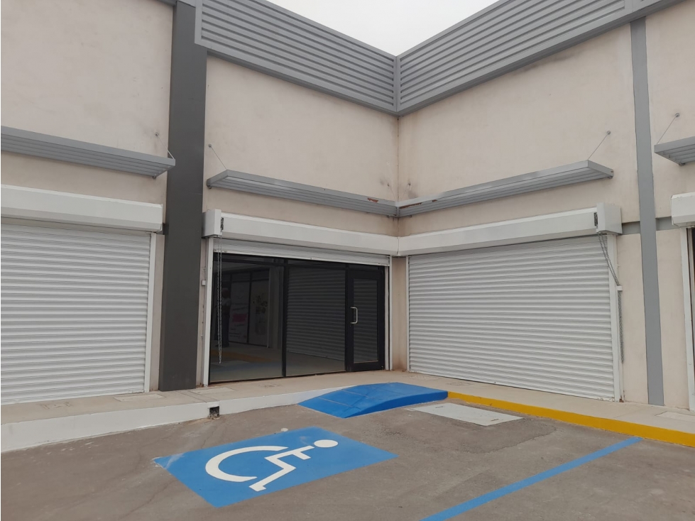 LOCAL EN RENTA DE 150 M2 ZONA LAS TORRES Y UTCJ EN OBRA GRIS - 6