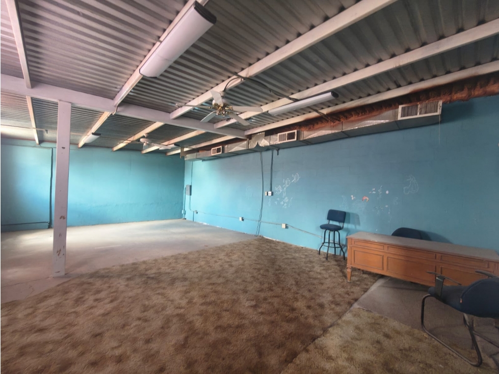 PROPIEDAD COMERCIAL EN VENTA EN COL. EX HIPÓDROMO - 5