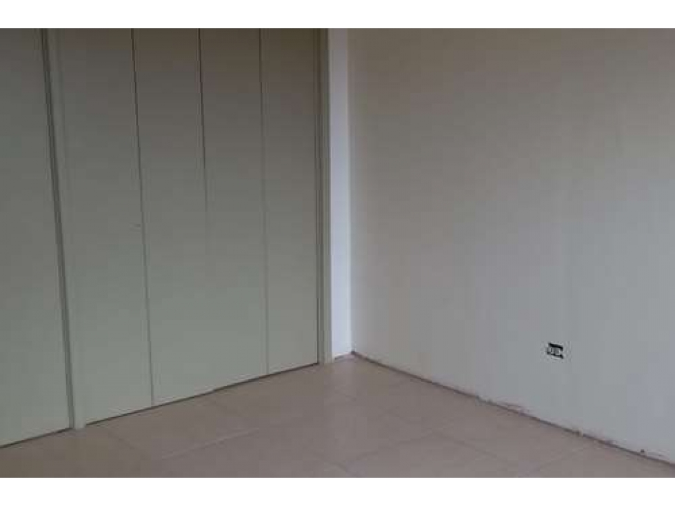 EDIFICIO EN VENTA EN LA JOYA ZONA INSURGENTES IDEAL PARA INVERSIÓN - 4