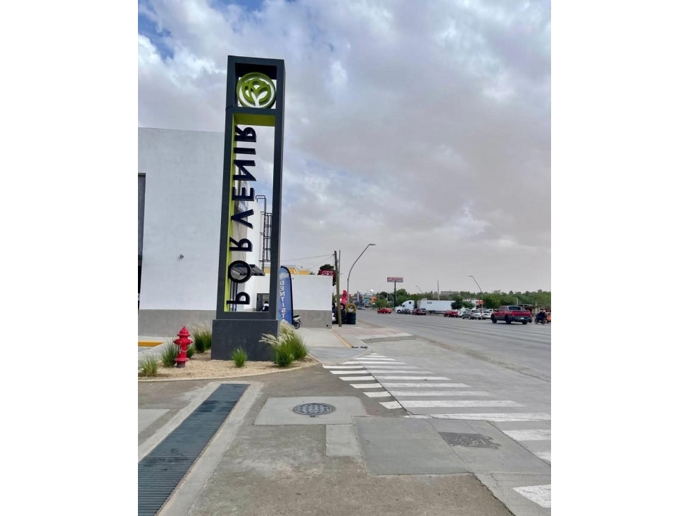 Local con Drive Thru en Porvenir Market Plaza - 1