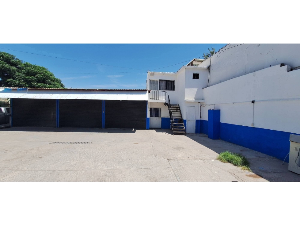 TALLER EN VENTA DE 237 M2 EN AV VICENTE GUERRERO CON OFICINA - 1