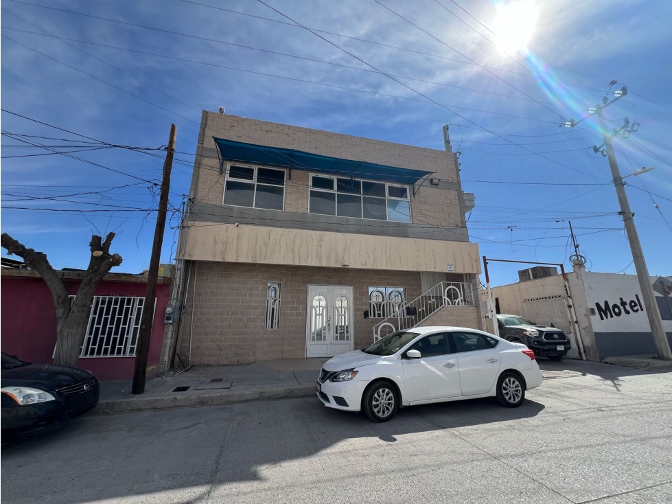 LOCAL EN RENTA DE 380 M2 ZONA OSCAR FLORES CON SALON DE EVENTOS - 2