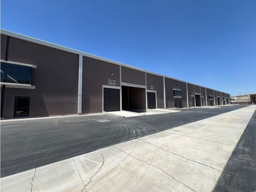 BODEGA EN RENTA DE 750 M2 EN ZONA KM 20 CON ANDEN PROPIO — foto 3