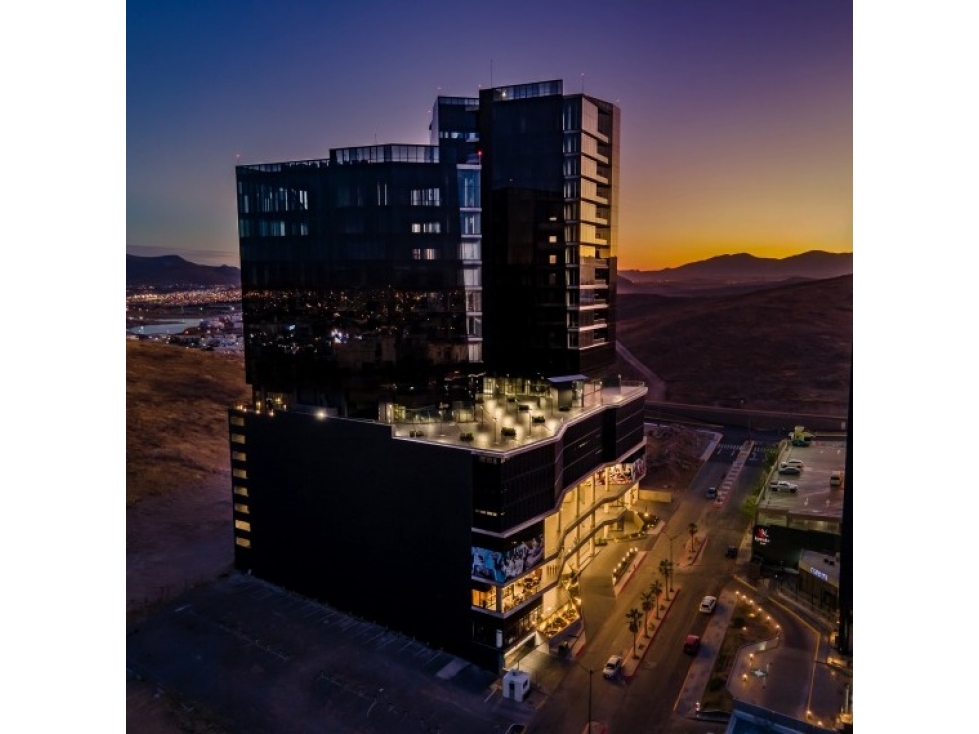 LOCAL EN RENTA DE 700 M2 EN CIUDAD DE CHIHUAHUA CON MEZANINE - 2