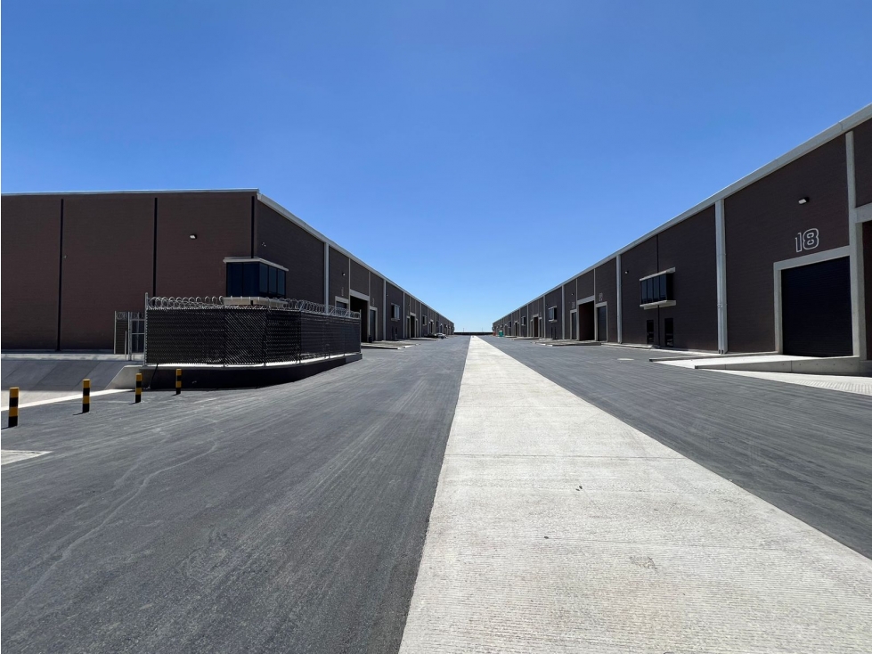 BODEGA EN RENTA DE 750 M2 EN ZONA KM 20 CON ANDEN PROPIO — foto 4