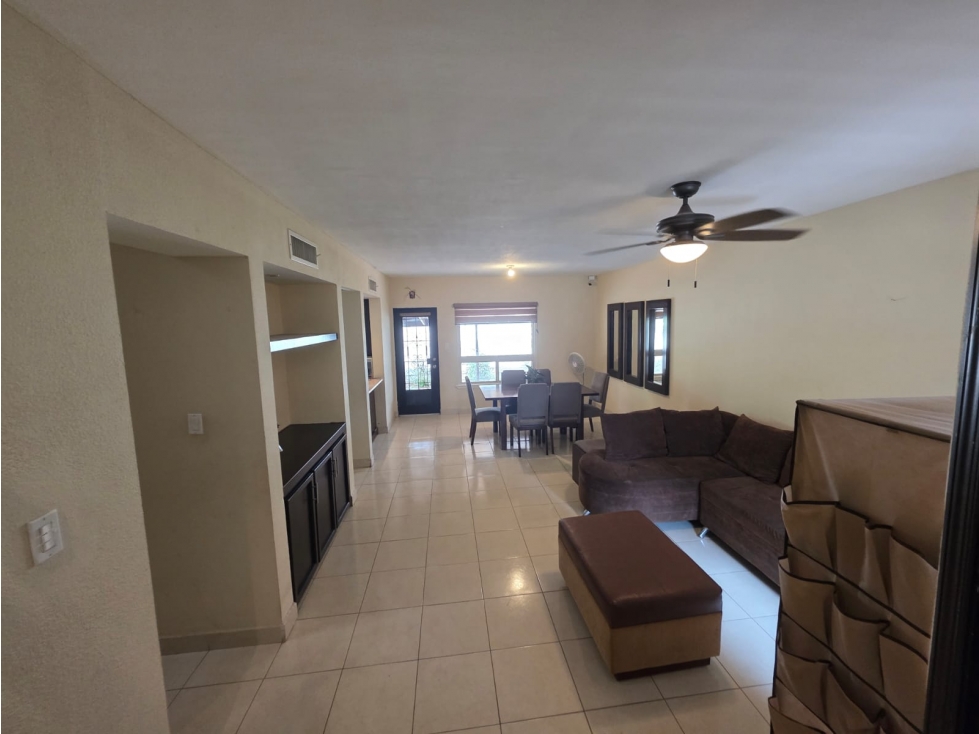 CASA EN VENTA EN SAN LORENZO Y CANTABRIA EQUIPADA Y FRENTE A PARQUE — foto 3