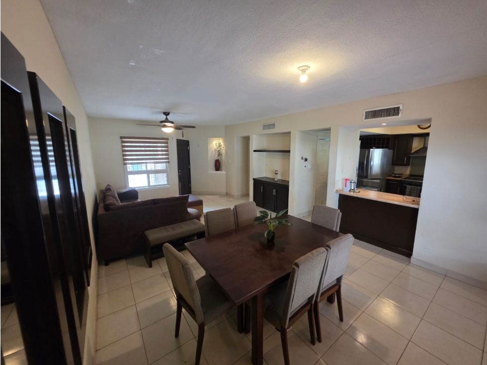 CASA EN VENTA EN SAN LORENZO Y CANTABRIA EQUIPADA Y FRENTE A PARQUE — foto 4