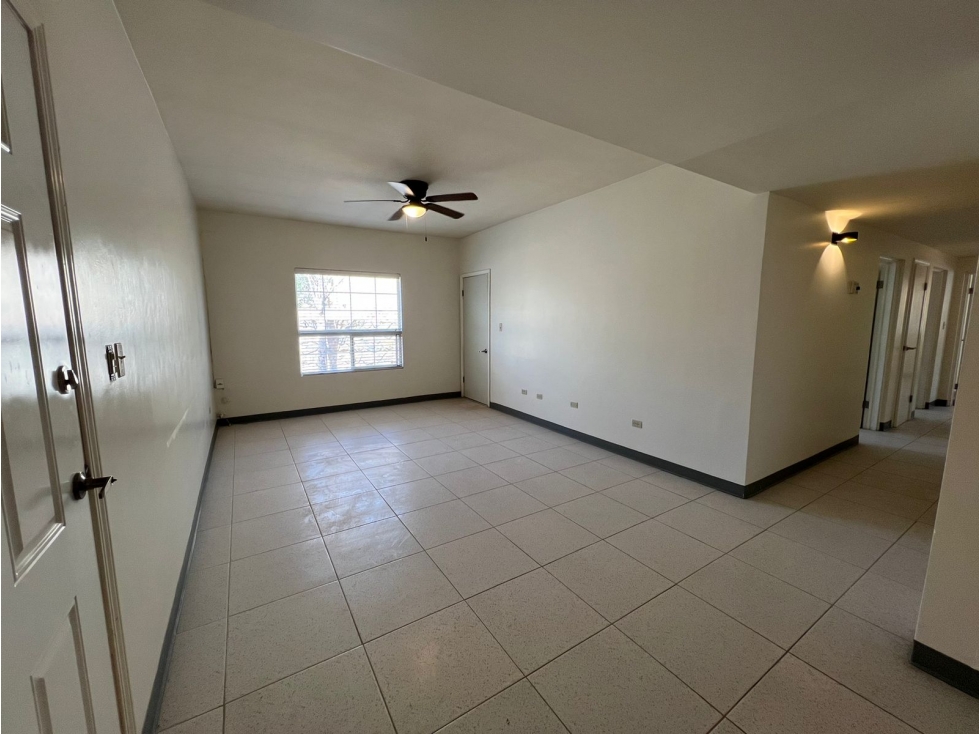 DEPARTAMENTO DE 3 RECAMARAS EN RENTA ZONA PRADERA DORADA, CON ALBERCA - 3