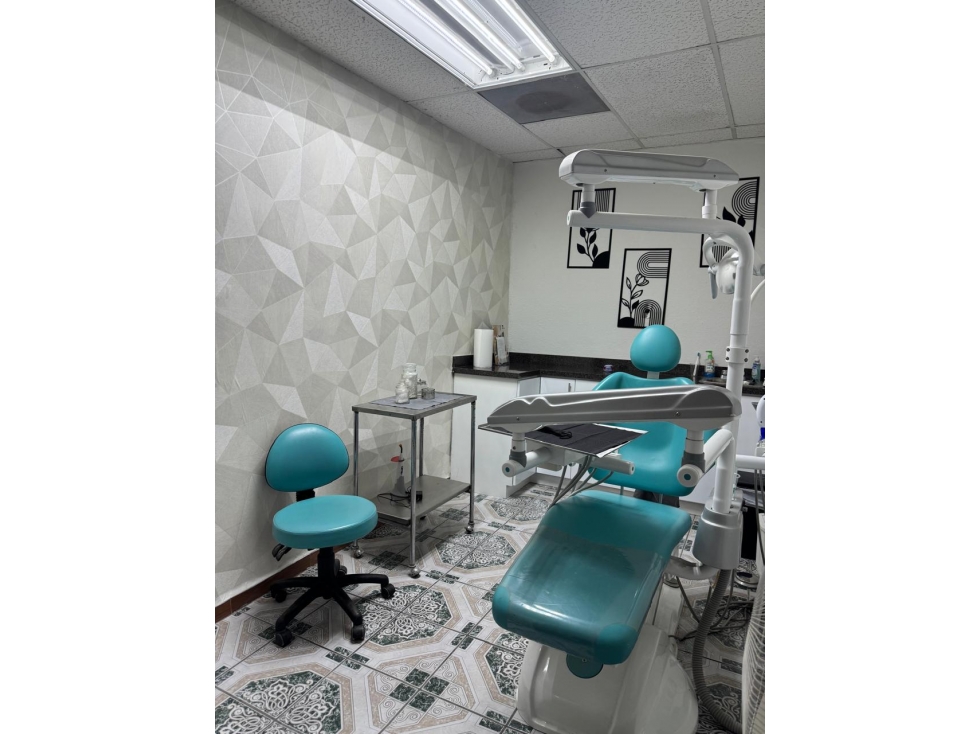 CUBICULO EN RENTA EN AV LAS AMERICAS CON SERVICIOS Y EQUIPO INCLUIDOS - 2