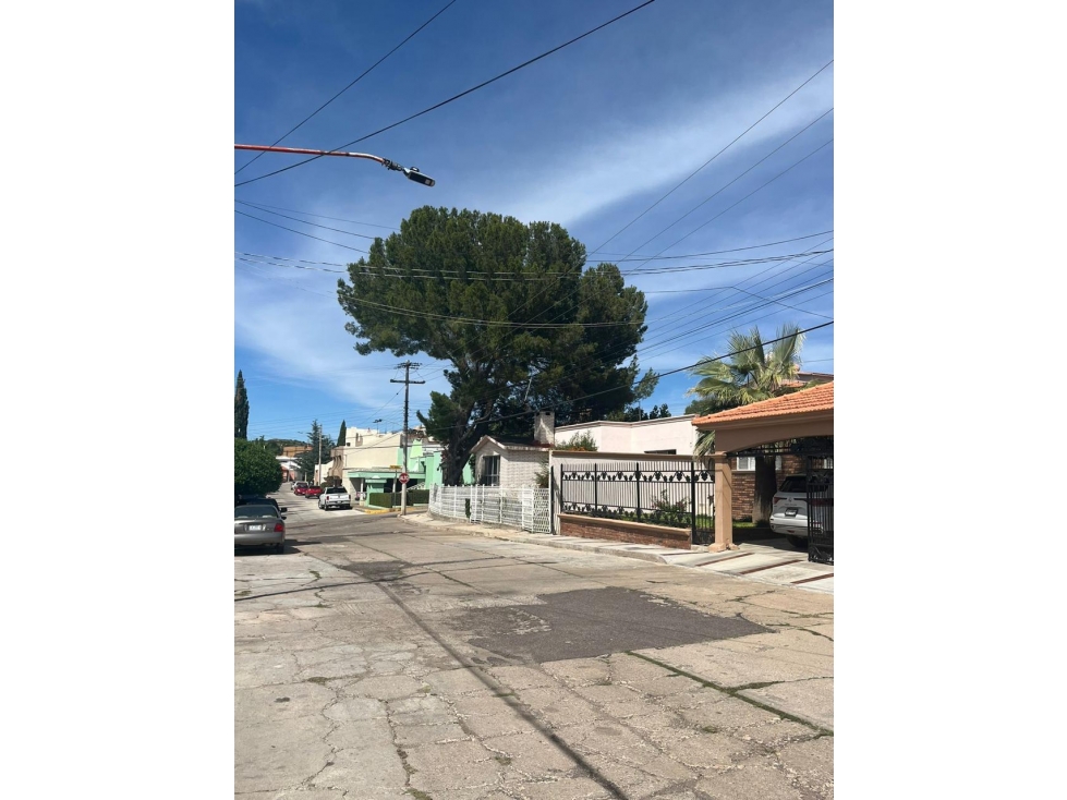 CASA EN VENTA EN PARRAL CHIHUAHUA DE UNA PLANTA EN ESQUINA — foto 6