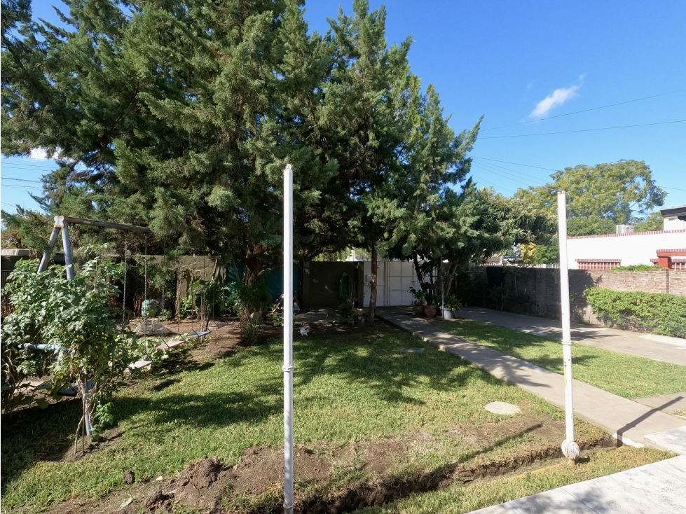 Chalet sobre lote 522m2 esquina - 3