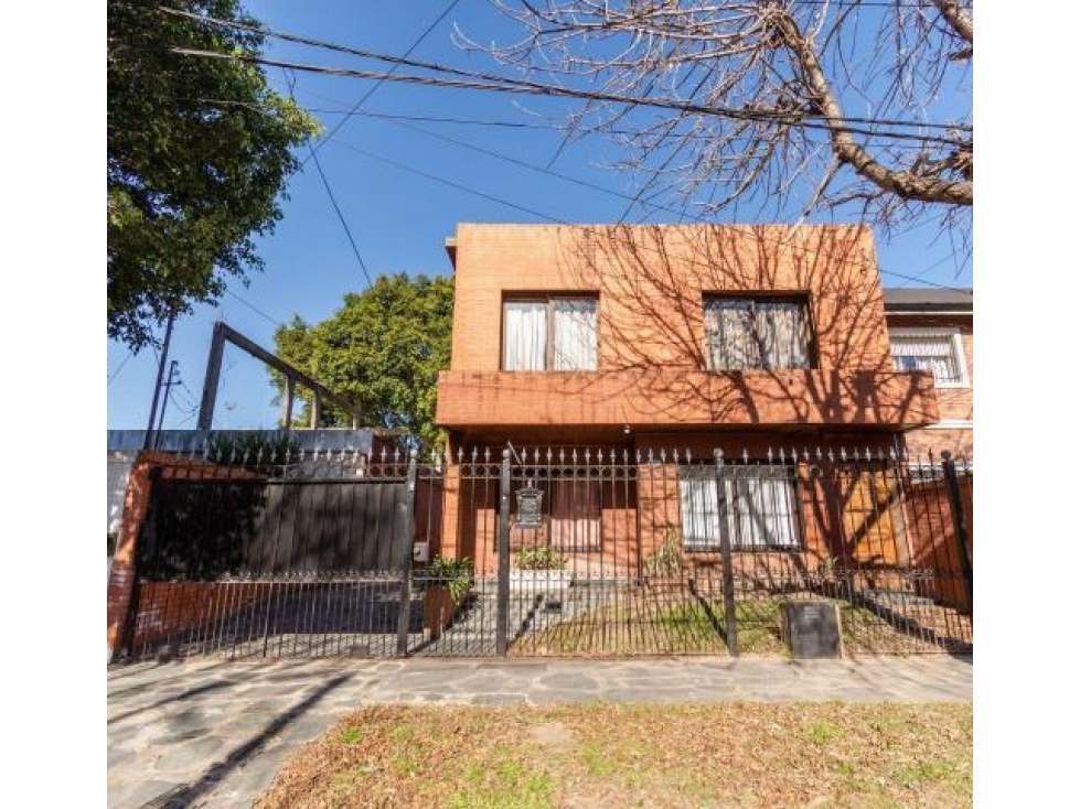 Casa 6 amb con pileta y quincho - 1