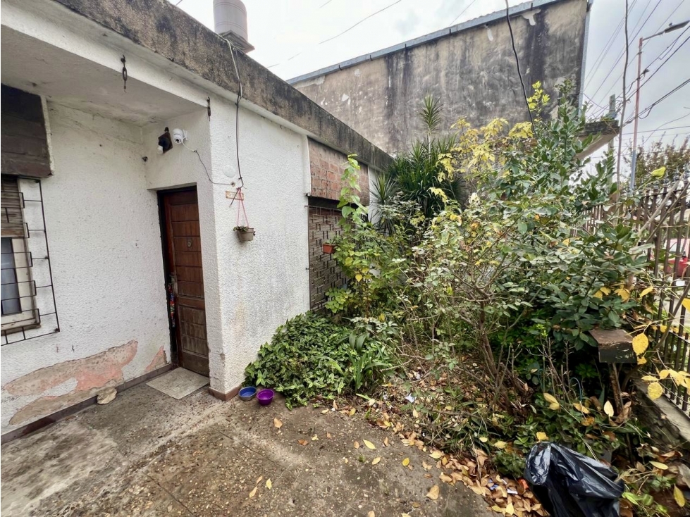 Casa en Venta Villa de Mayo Oportunidad a Refaccionar - 4