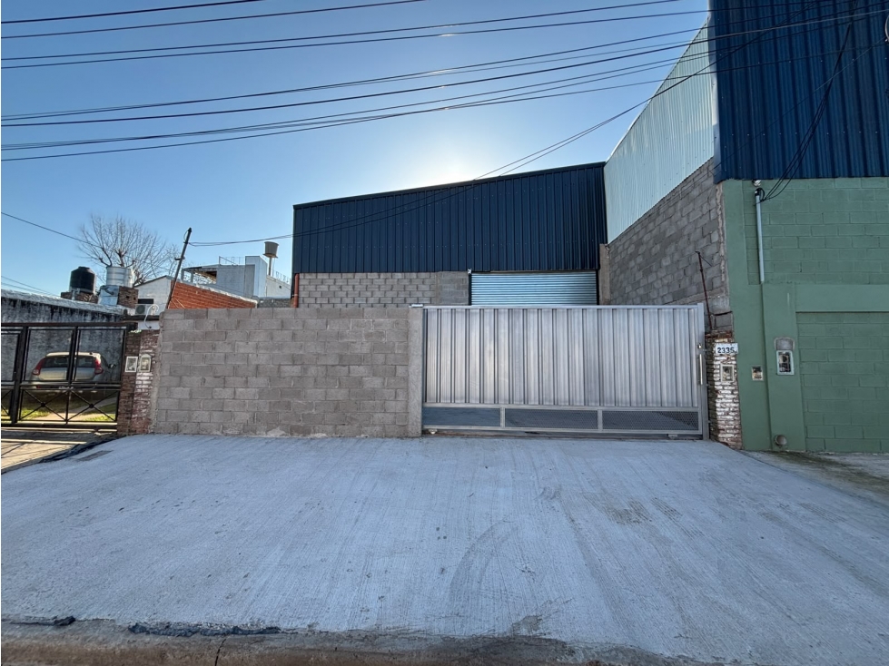 Galpon en Venta 200 m². El Talar - Zona Industrial a 100 m Colectora - 3