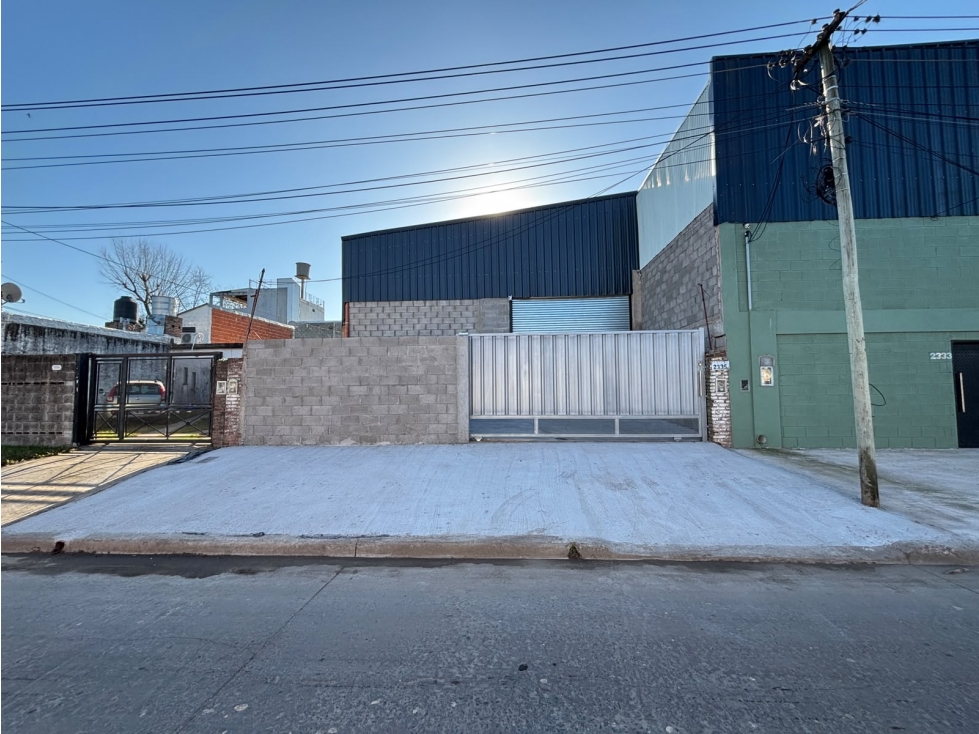 Galpon en Venta 200 m². El Talar - Zona Industrial a 100 m Colectora - 4
