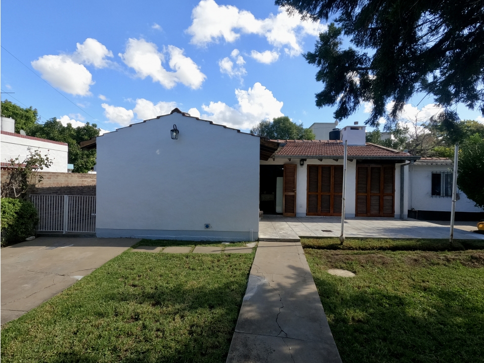 Chalet sobre lote 522m2 esquina - 2