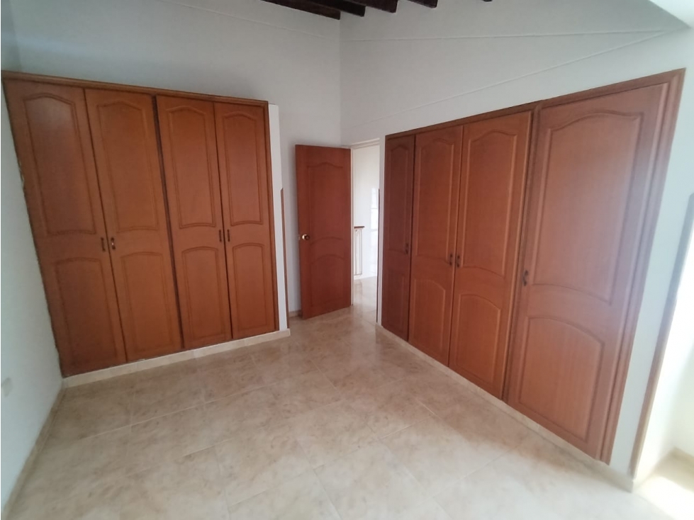 VENTA CASA EN BOSQUES DE BAVIERA - FLORIDABLANCA — foto 4