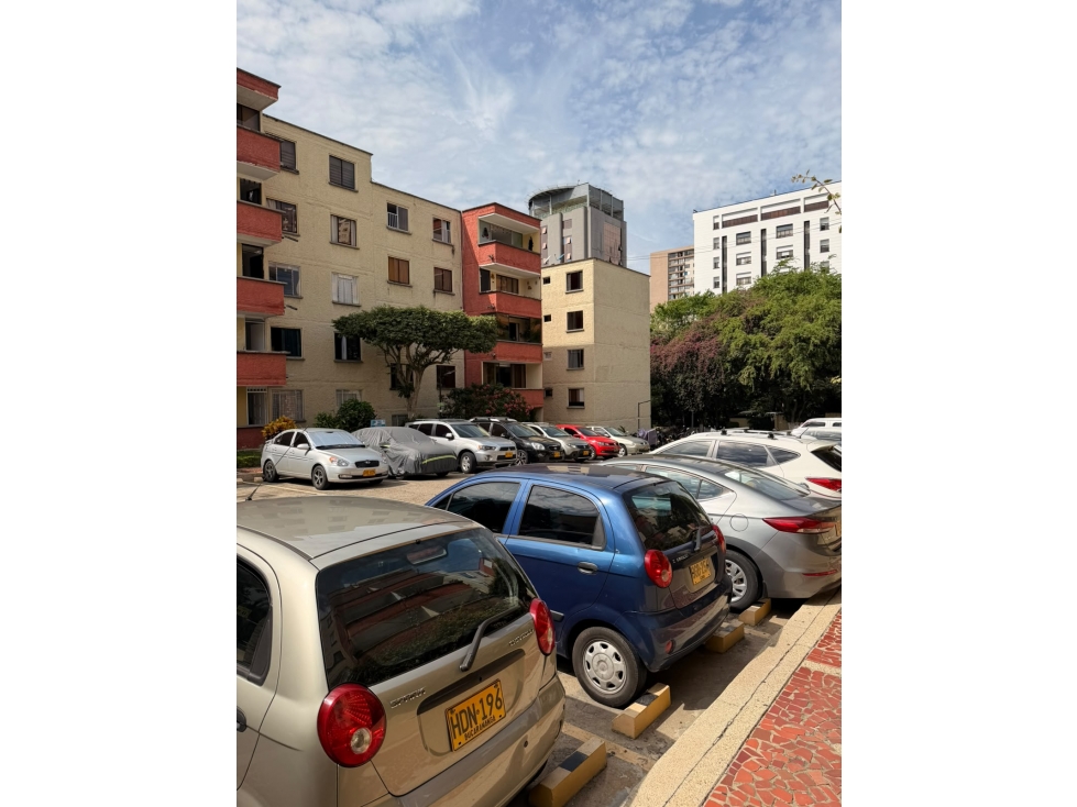 ARRIENDO APARTEMENTO EN EL BOSQUE SECTOR A — foto 2