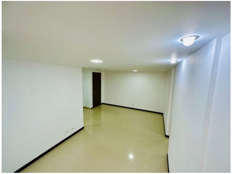 APARTAMENTO EN VENTA EN SABANETA SECTOR AVES MARÍAS — foto 3