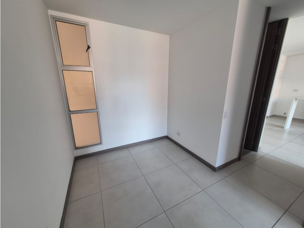 Apartamento en venta en Sabaneta sector Asdesillas — foto 2