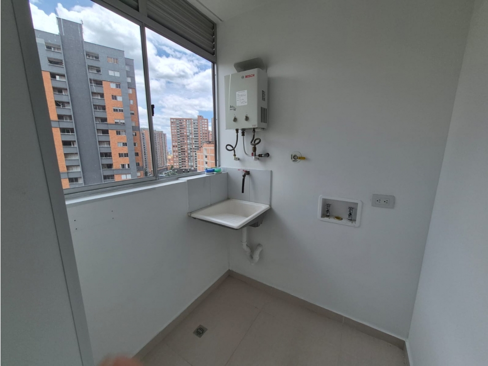 APARTAMENTO EN VENTA EN SABANETA SECTOR ASDESILLAS — foto 3