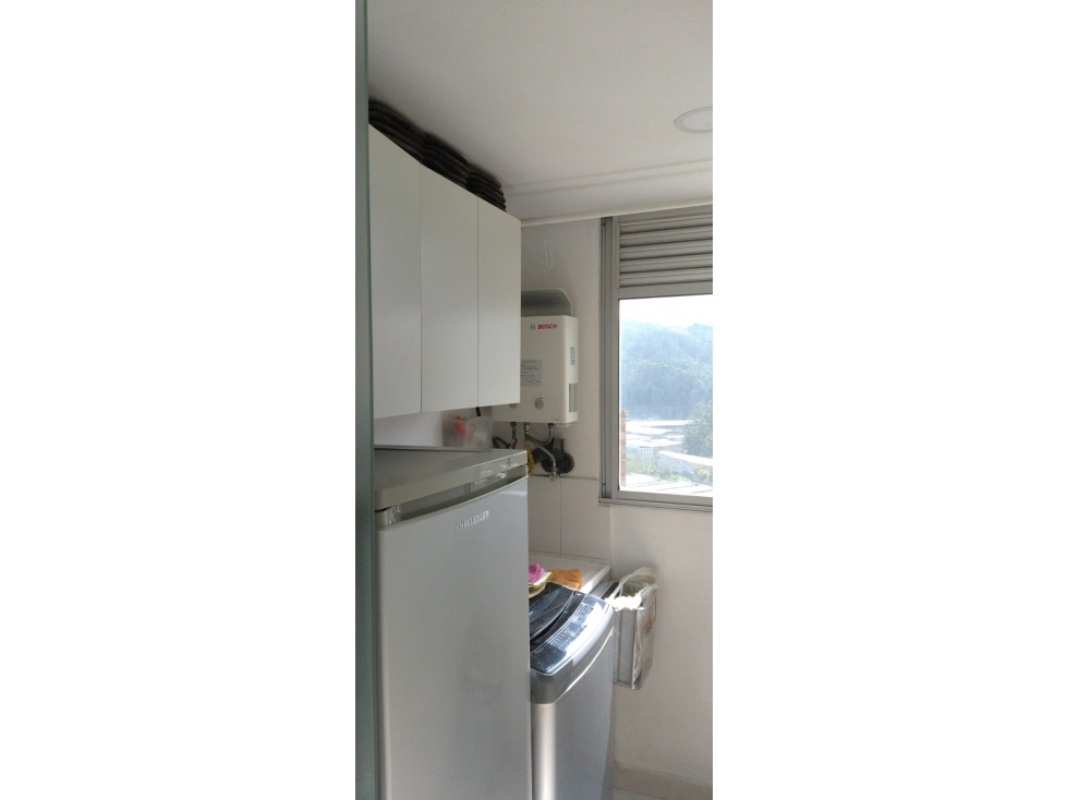 Apartamento en venta en La Estrella sector la Tablaza — foto 4