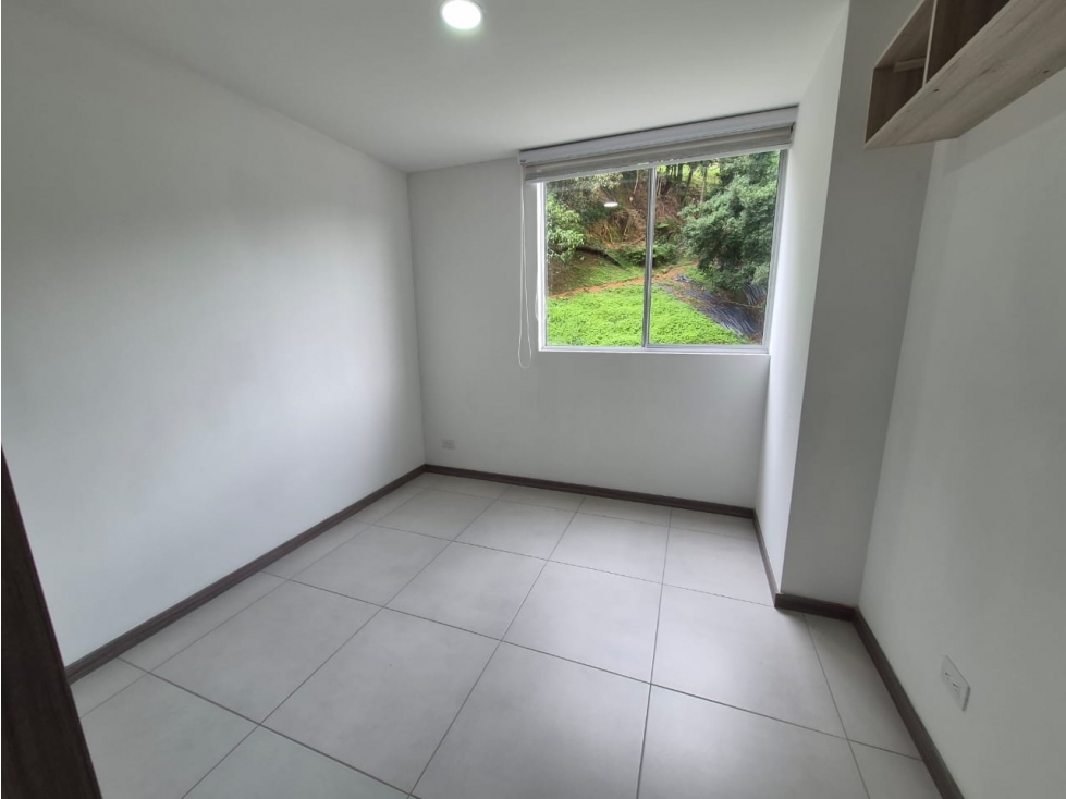 Apartamento en venta en Sabaneta sector Asdesillas — foto 5
