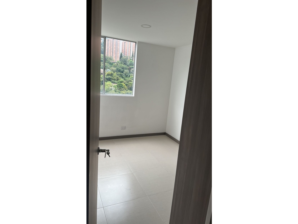 Apartamento en venta en Sabaneta sector Asdesillas — foto 6