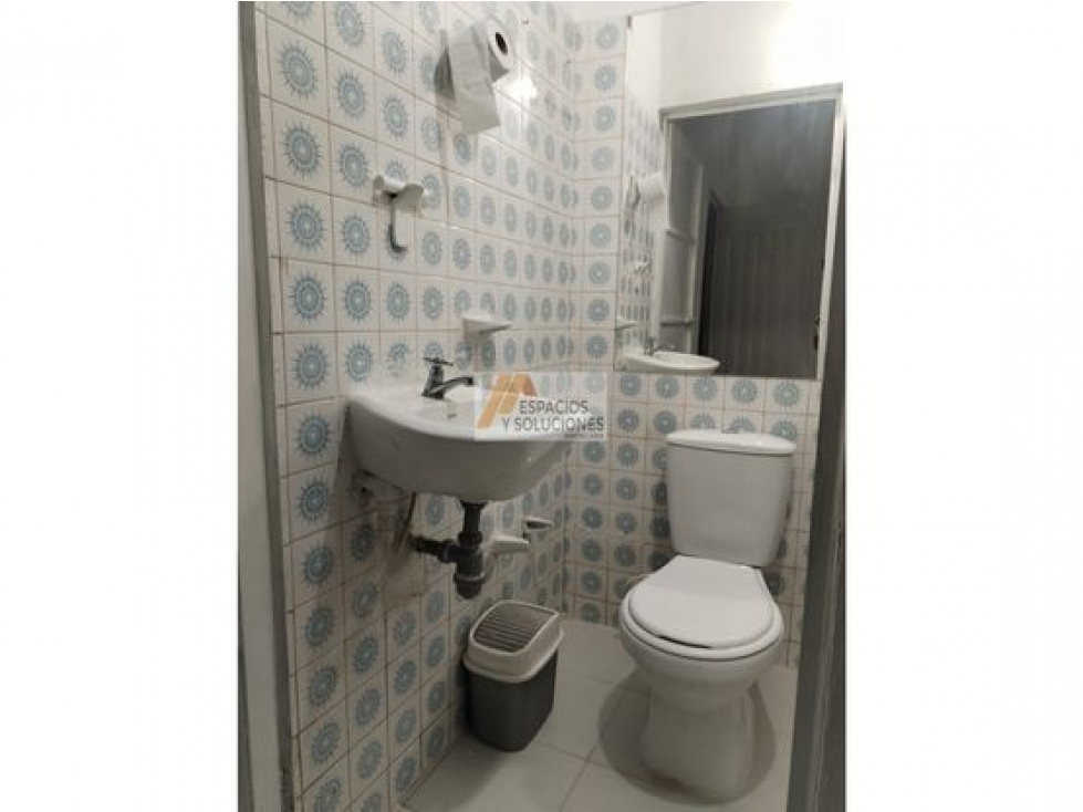 LOCAL EN ARRIENDO CENTRO DE FLORIDABLANCA - 5
