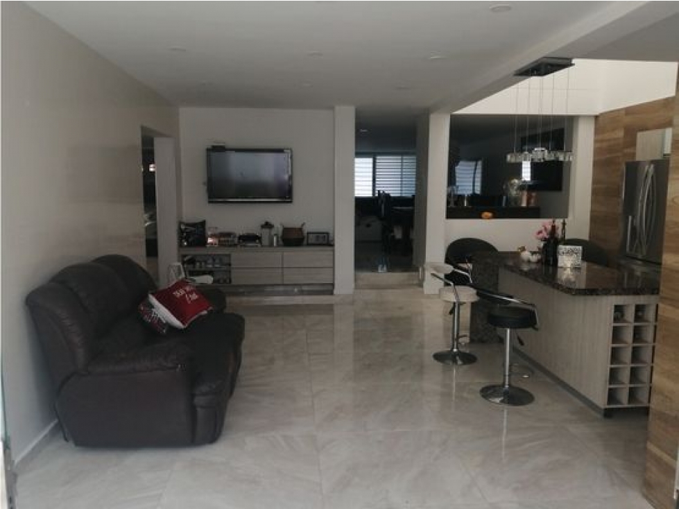 VENTA PERMUTA CASA EN BUCARAMANGA - DIAMANTE 2 - 2