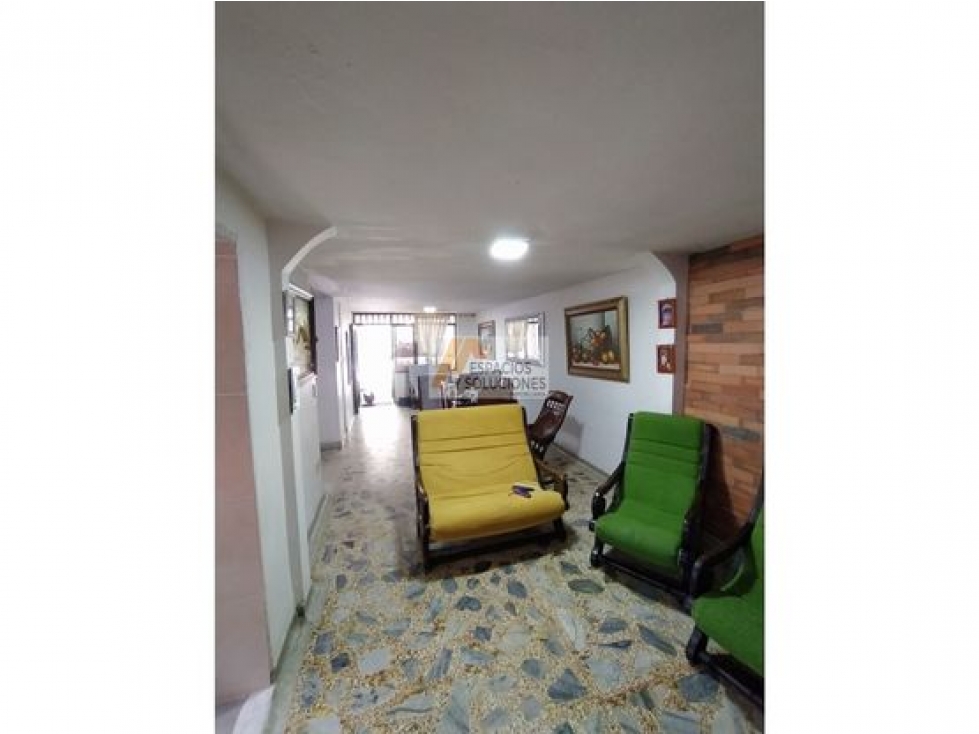 VENTA DE CASA EN EL BARRIO SAN LUIS - 2