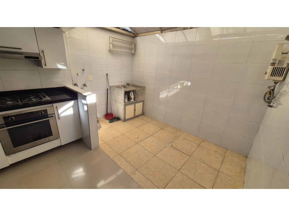 VENTA DE CASA EN FLORIDABLANCA - CONJUNTO VILLA CAÑAVERAL - 2