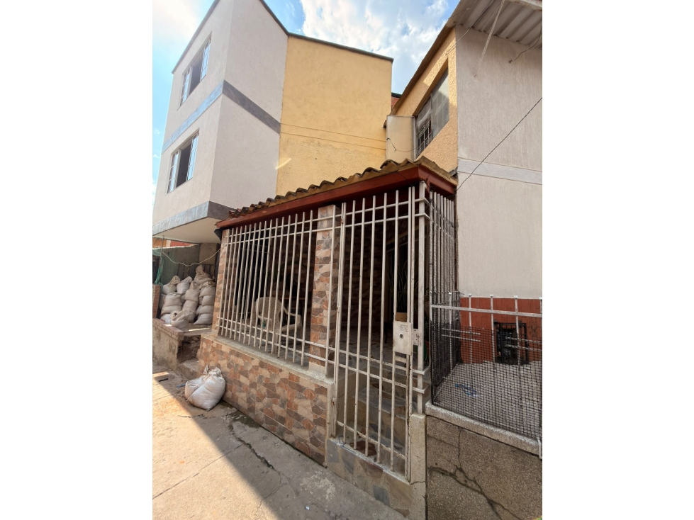 VENTA DE CASA EN SAN BERNARDO - 2