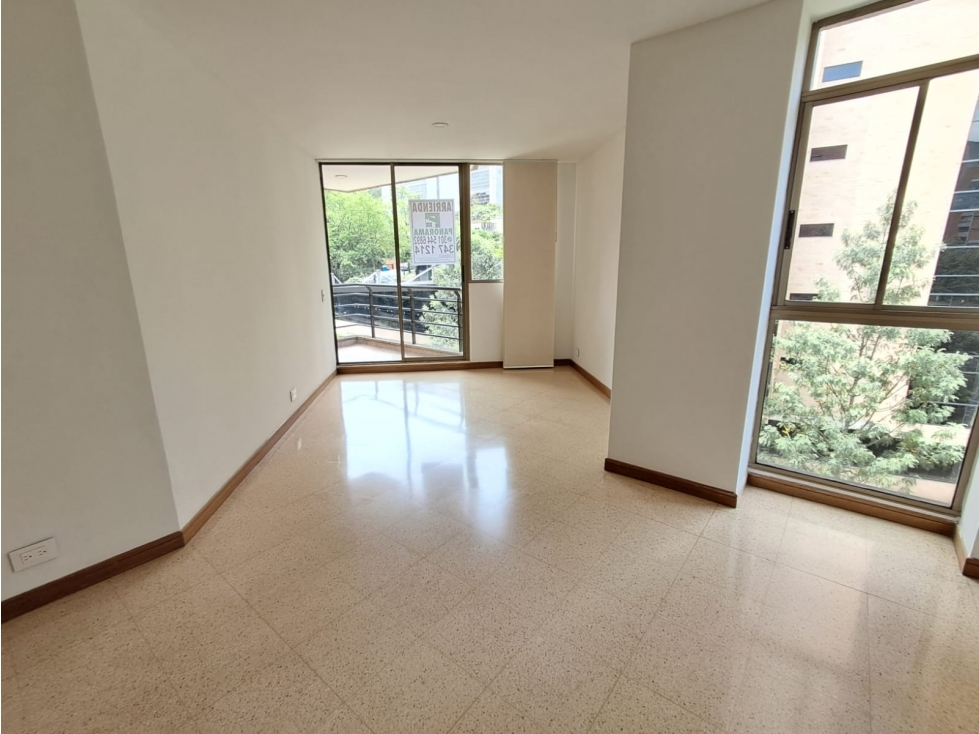 Apartamento en arriendo en la superior el poblado Medellín — foto 6