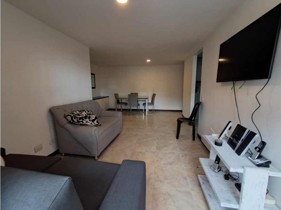 Apartamento en arriendo en cumbres — foto 5