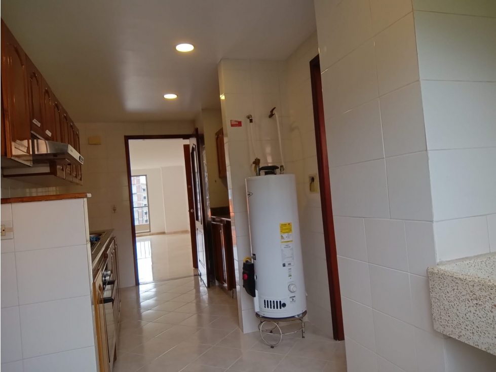 Apartamento en Arriendo Sector Las Palmas — foto 3