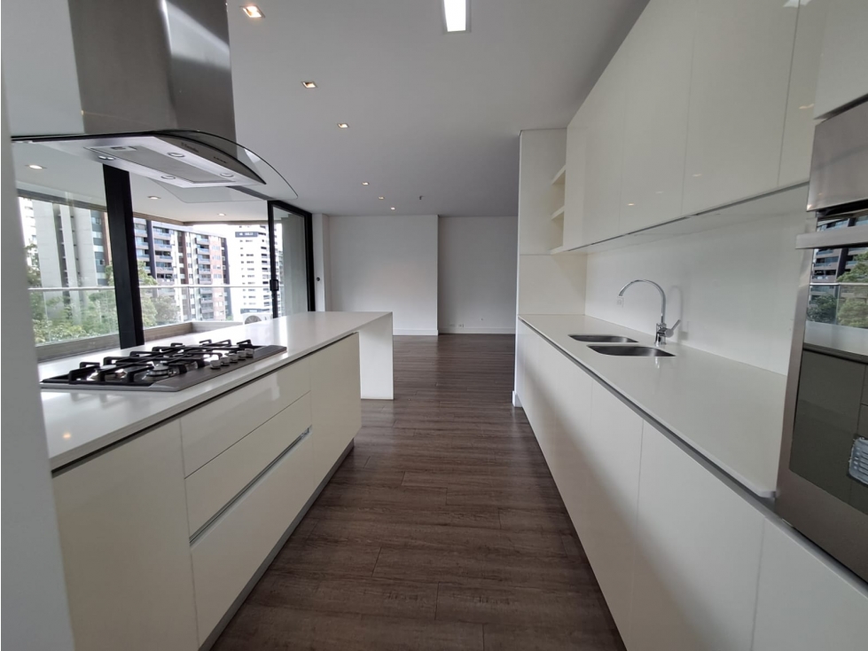 Apartamento en los balsos Medellin — foto 3