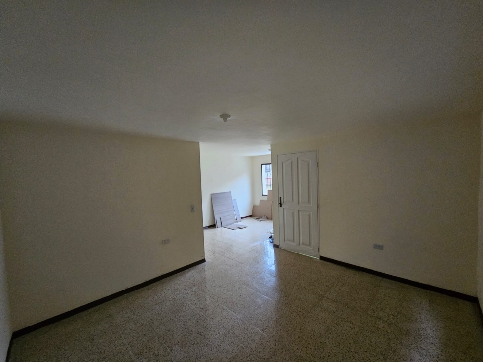 Apartamento en Arriendo sector los Alpes — foto 6