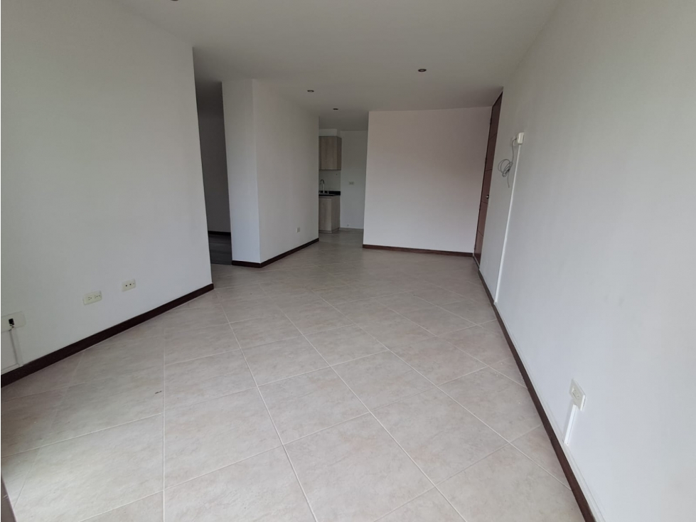 Apartamento en la inferior en arriendo — foto 2