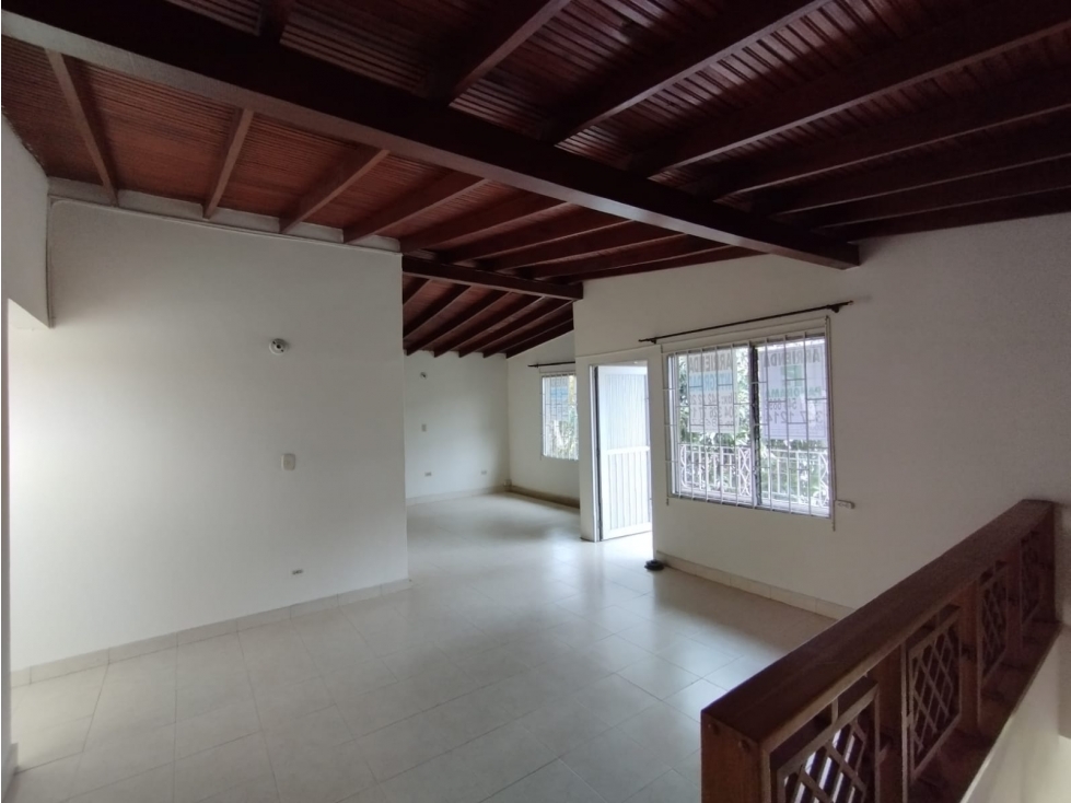 Casa en arriendo en el sector de belen Miravalle — foto 4