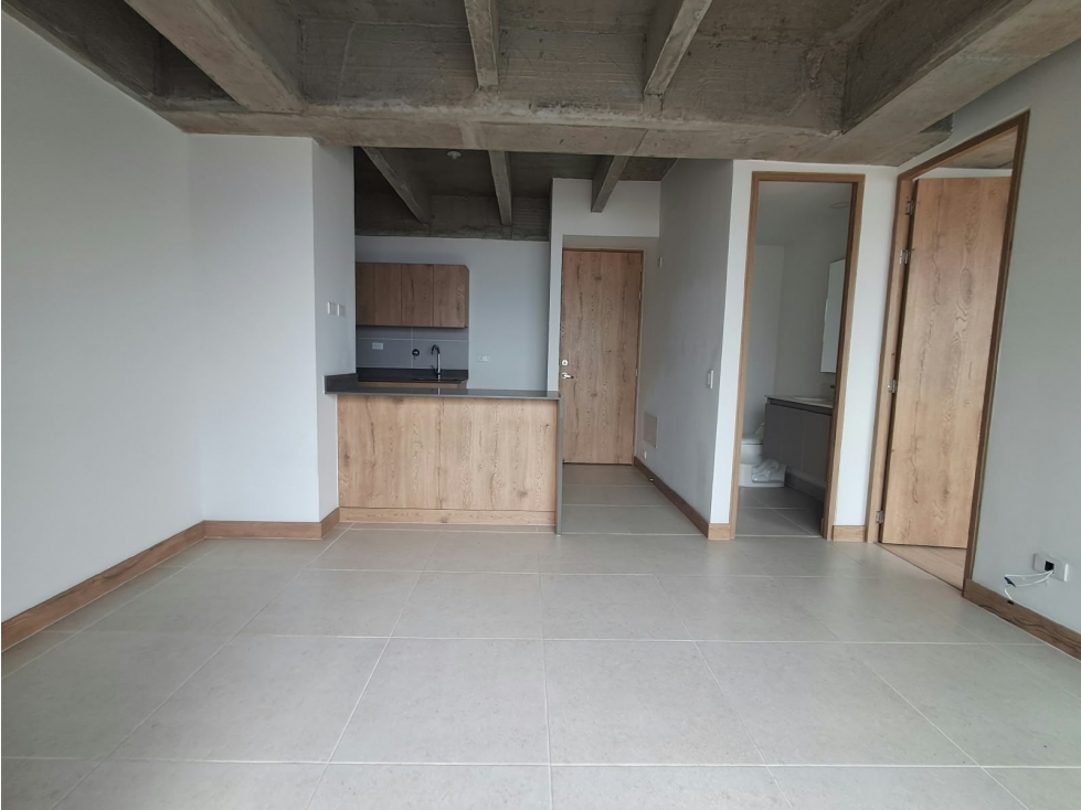 Apartaestudio en la loma del indio en arriendo — foto 2